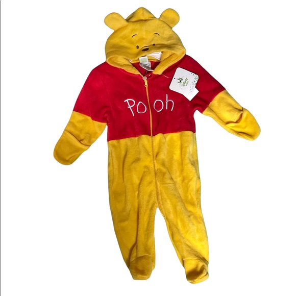 Pooh bear jumper 6-9 months size